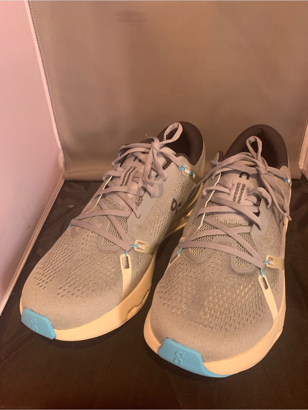 On Running Men’s Cloudsurfer 2 Road Running Shoes